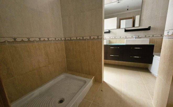 Resale - Apartment -
Torrevieja