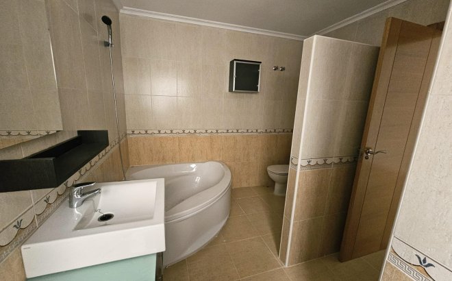 Resale - Apartment -
Torrevieja