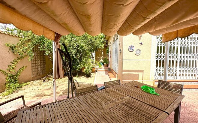 Resale - Villa -
Torrevieja - Los Balcones - Los Altos del Edén