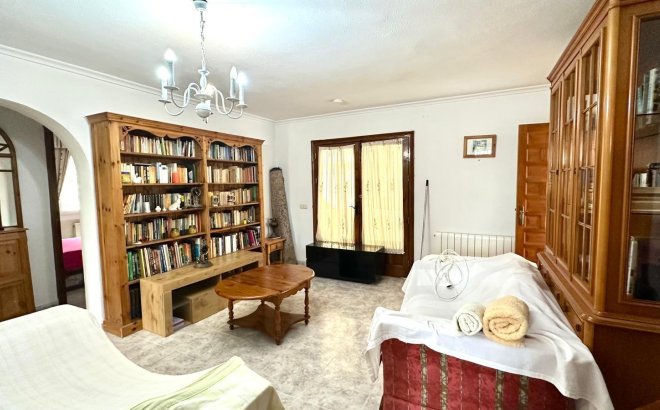 Resale - Villa -
Torrevieja - Los Balcones - Los Altos del Edén