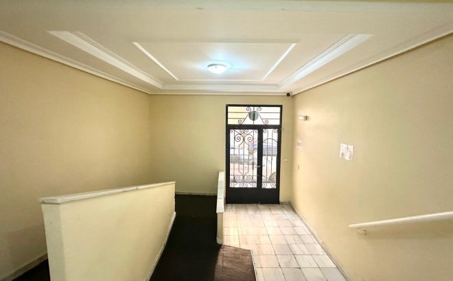 Revente - Appartement -
Torrevieja - Acequion