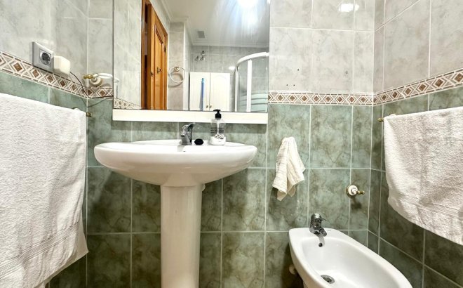 Revente - Appartement -
Torrevieja - Acequion