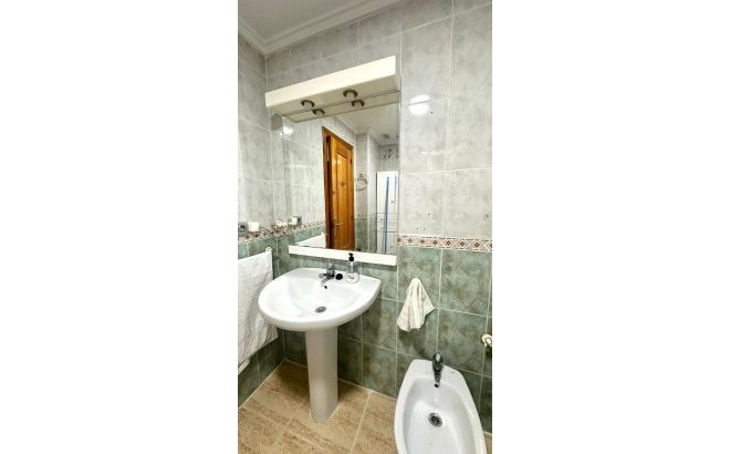 Revente - Appartement -
Torrevieja - Acequion