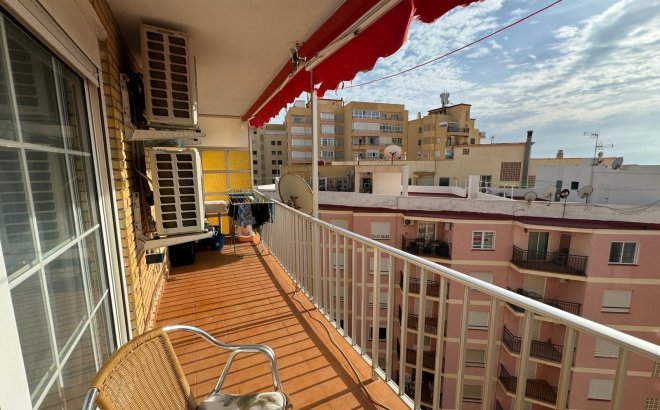 Resale - Apartment -
Torrevieja - Playa del Cura