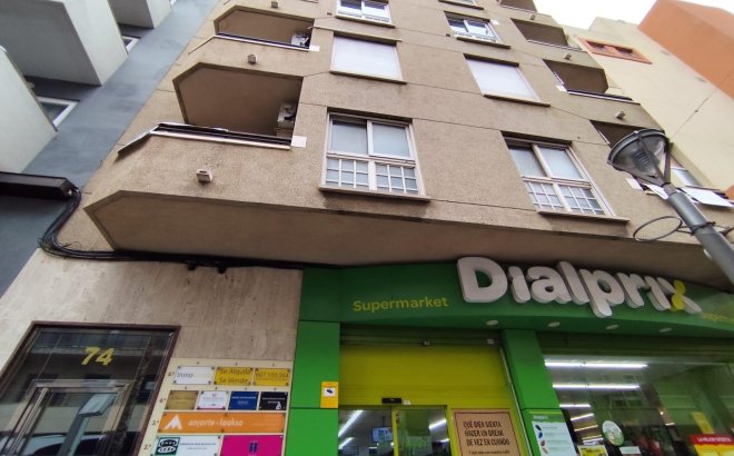 Resale - Apartment -
Torrevieja - Puerto