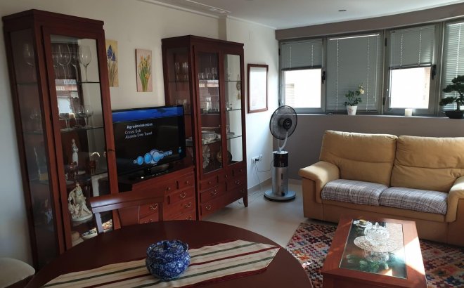 Resale - Apartment -
Torrevieja - Las Piscinas Naturales