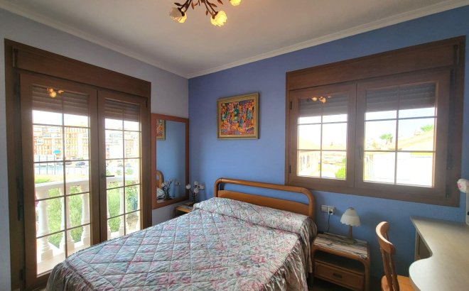 Resale - Villa -
Torrevieja - Aguas Nuevas