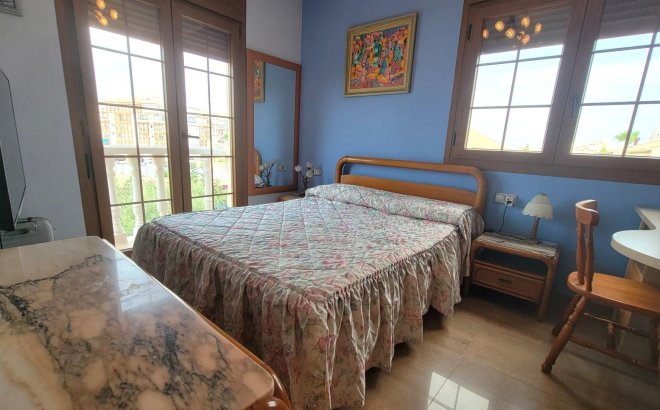 Resale - Villa -
Torrevieja - Aguas Nuevas