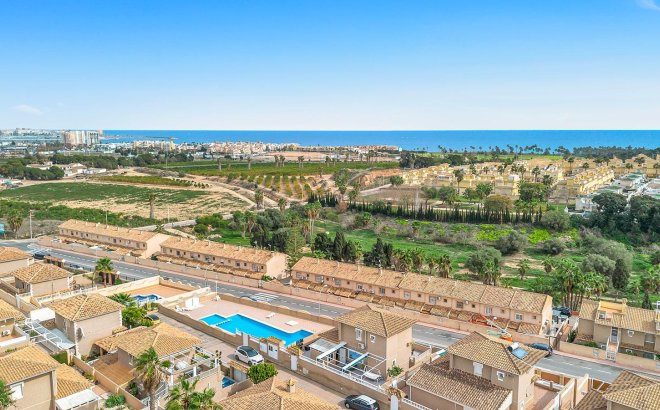 Revente - Villa -
Torrevieja - Los Balcones - Los Altos del Edén