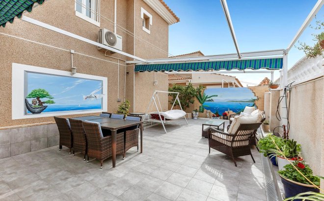 Revente - Villa -
Torrevieja - Los Balcones - Los Altos del Edén