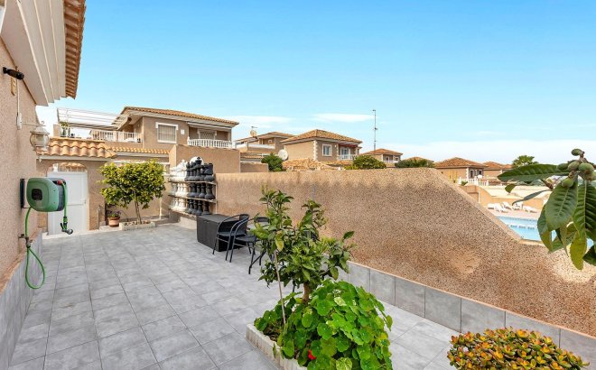 Revente - Villa -
Torrevieja - Los Balcones - Los Altos del Edén