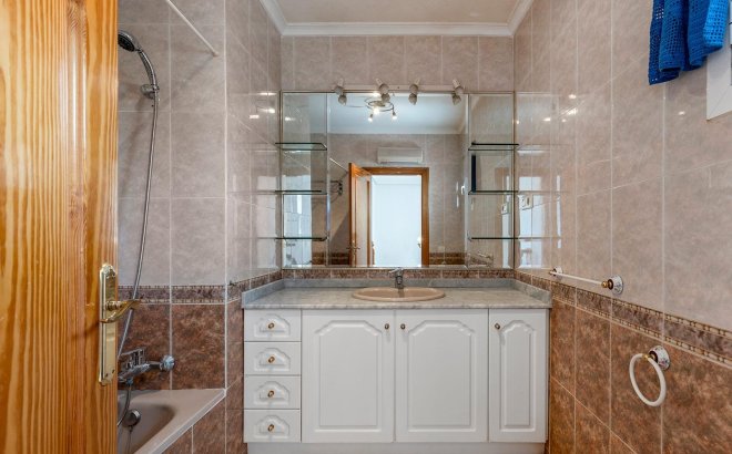 Revente - Villa -
Torrevieja - Los Balcones - Los Altos del Edén