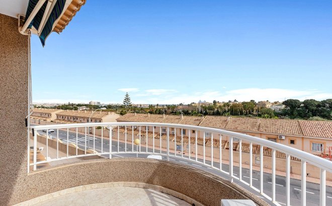 Revente - Villa -
Torrevieja - Los Balcones - Los Altos del Edén