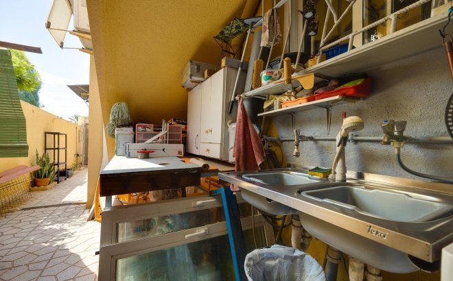 Resale - Villa -
Torrevieja - Aguas Nuevas