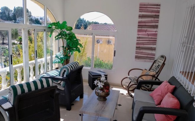 Resale - Villa -
Torrevieja - Costa Blanca