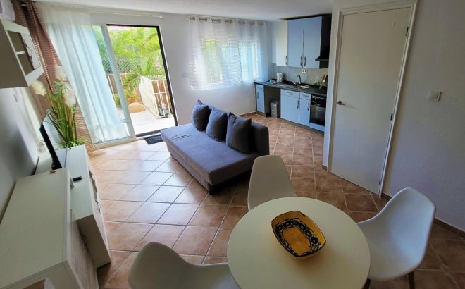 Resale - Villa -
Torrevieja - Costa Blanca