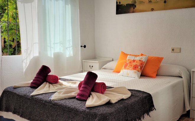 Resale - Villa -
Torrevieja - Costa Blanca