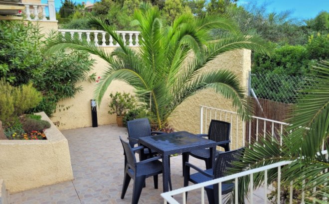 Resale - Villa -
Torrevieja - Costa Blanca