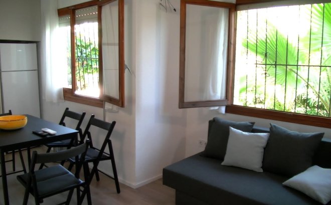 Resale - Villa -
Torrevieja - Costa Blanca