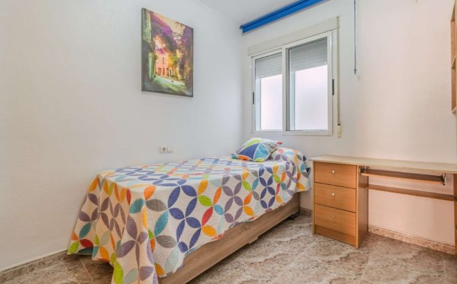 Herverkoop - Appartement -
Torrevieja - Costa Blanca