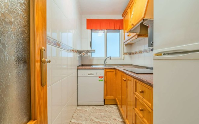 Herverkoop - Appartement -
Torrevieja - Costa Blanca