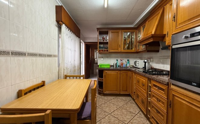 Herverkoop - Town House -
Torrevieja - Costa Blanca