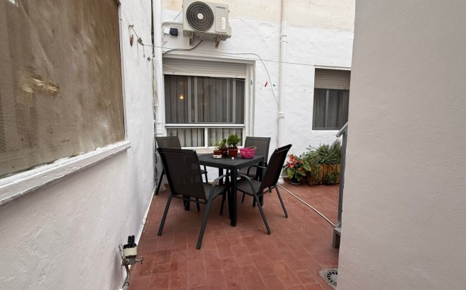 Herverkoop - Town House -
Torrevieja - Costa Blanca