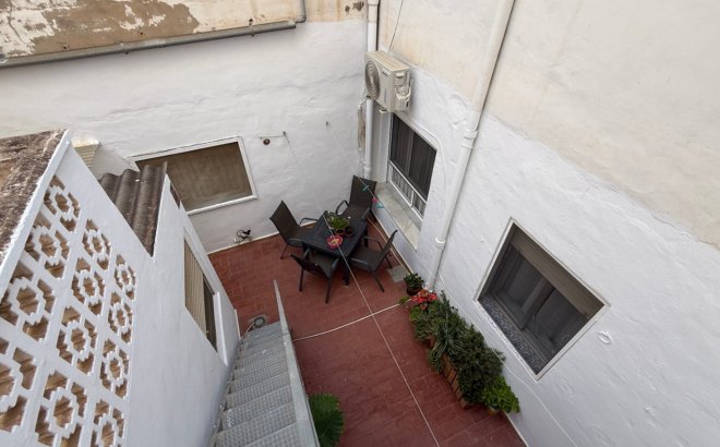 Herverkoop - Town House -
Torrevieja - Costa Blanca