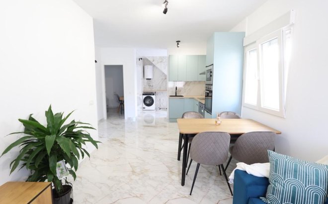 Resale - Town House -
Torrevieja - Costa Blanca