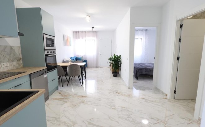 Resale - Town House -
Torrevieja - Costa Blanca