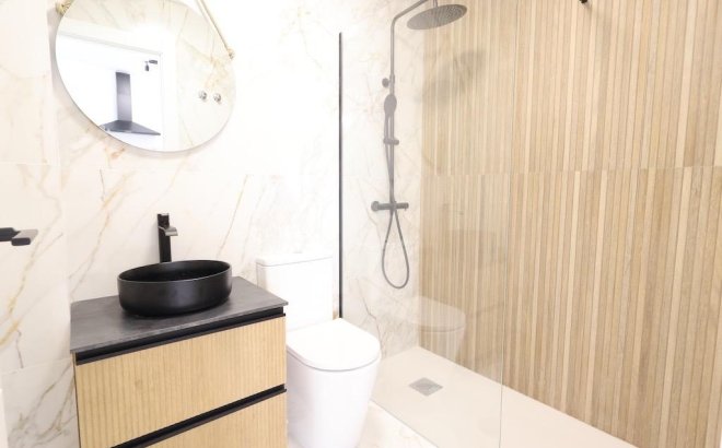 Resale - Town House -
Torrevieja - Costa Blanca