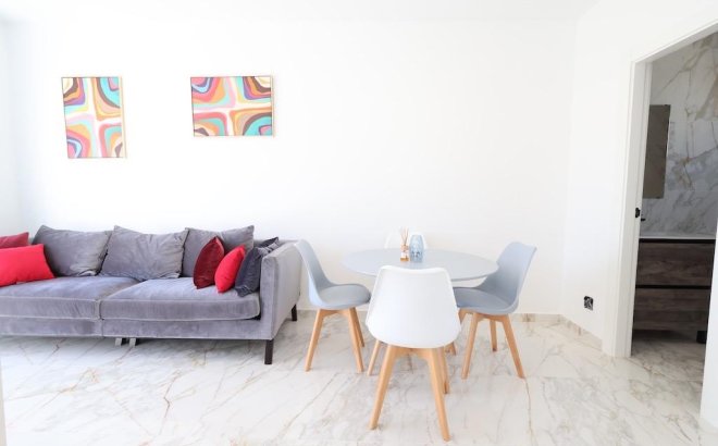 Resale - Town House -
Torrevieja - Costa Blanca