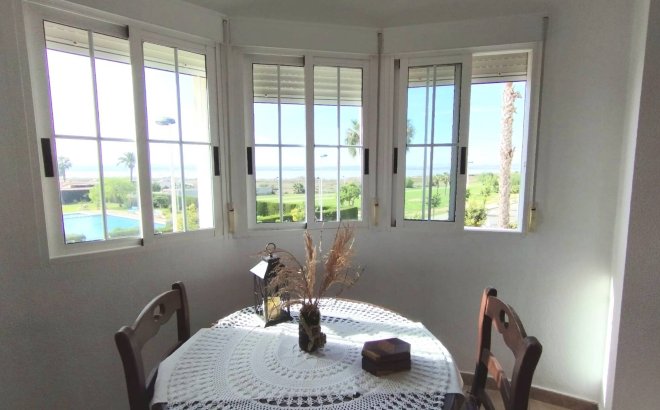 Resale - Villa -
Torrevieja - La Siesta - El Salado - Torreta