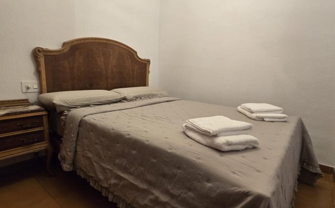 Resale - Apartment -
Torrevieja - Centro