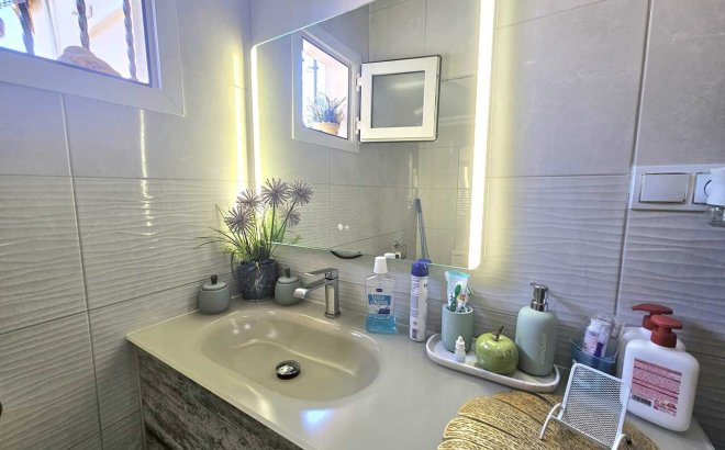 Resale - Villa -
Torrevieja - Torre Del Moro