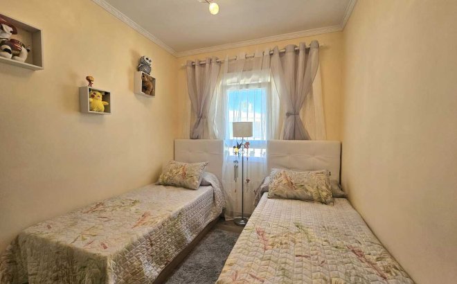 Resale - Villa -
Torrevieja - Torre Del Moro