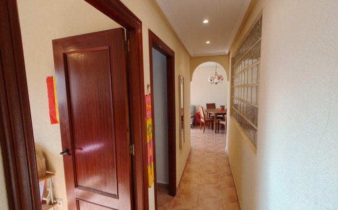 Resale - Apartment -
Torrevieja - Playa del Cura