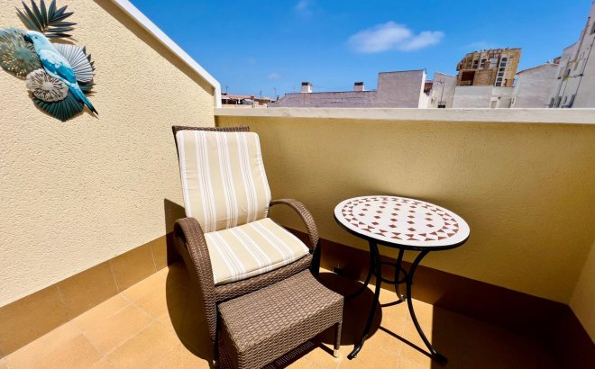 Resale - Penthouse -
Torrevieja - Playa de los Locos