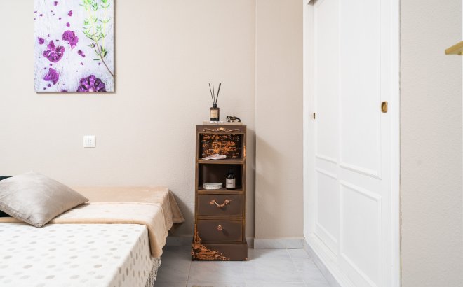 Resale - Bungalow -
Torrevieja - La Mata