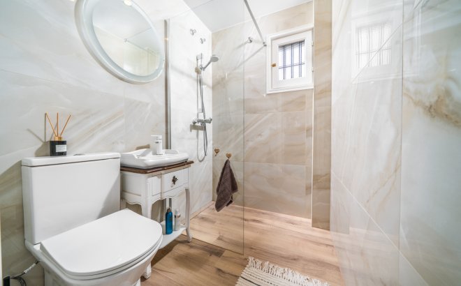 Resale - Bungalow -
Torrevieja - La Mata