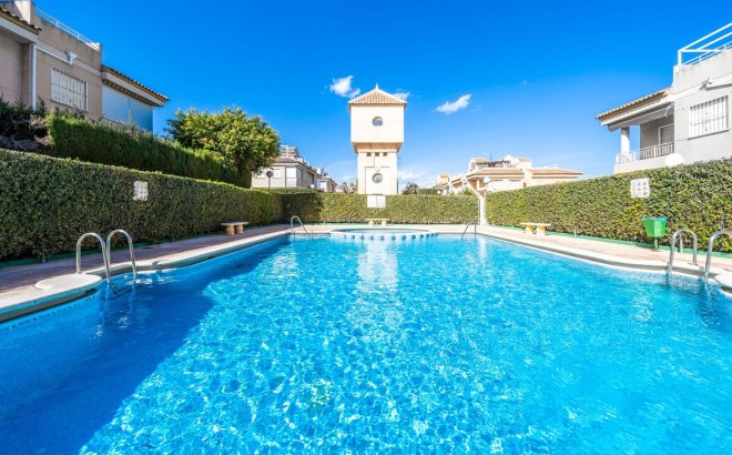 Revente - Dúplex -
Torrevieja - Costa Blanca