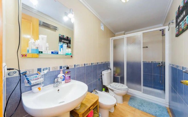 Resale - Apartment -
Torrevieja - Centro