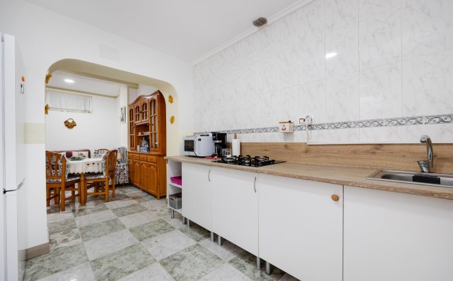Herverkoop - Appartement -
Torrevieja - Centro