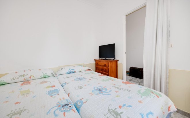 Herverkoop - Appartement -
Torrevieja - Centro