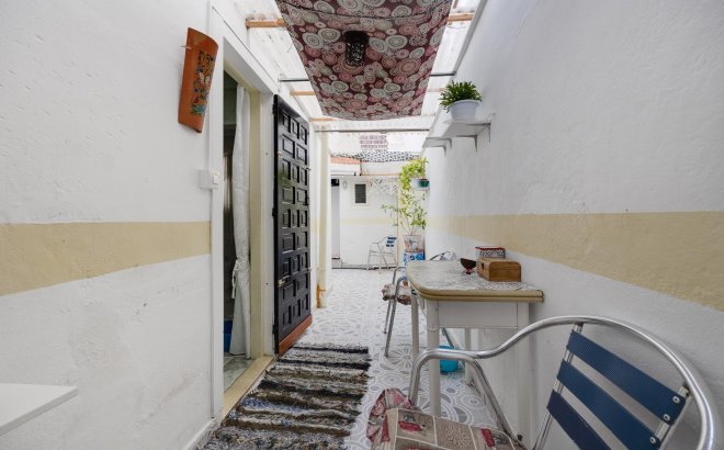 Herverkoop - Appartement -
Torrevieja - Centro