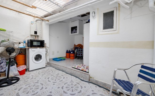 Herverkoop - Appartement -
Torrevieja - Centro