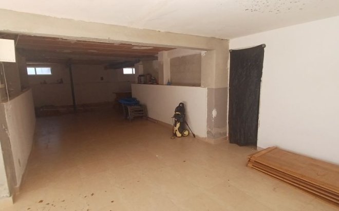 Resale - Villa -
Torrevieja - Costa Blanca