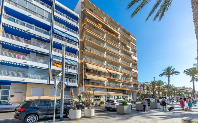 Revente - Appartement -
Torrevieja - Playa del Cura