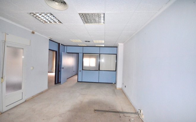 Resale - Apartment -
Torrevieja - Centro