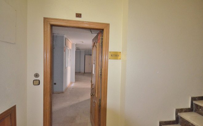 Resale - Apartment -
Torrevieja - Centro